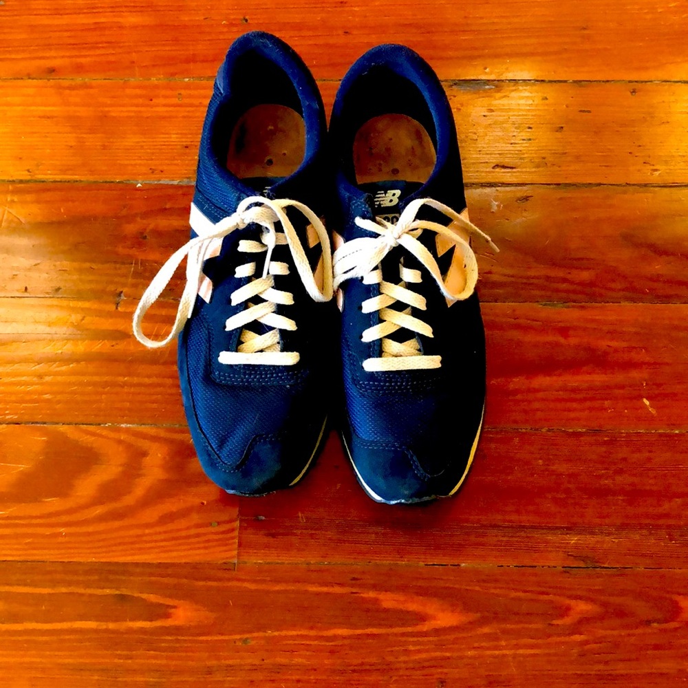 New Balance 620